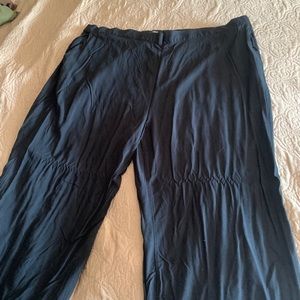 Black pull on dress pants